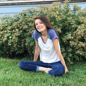 Meet your Posher, Megan